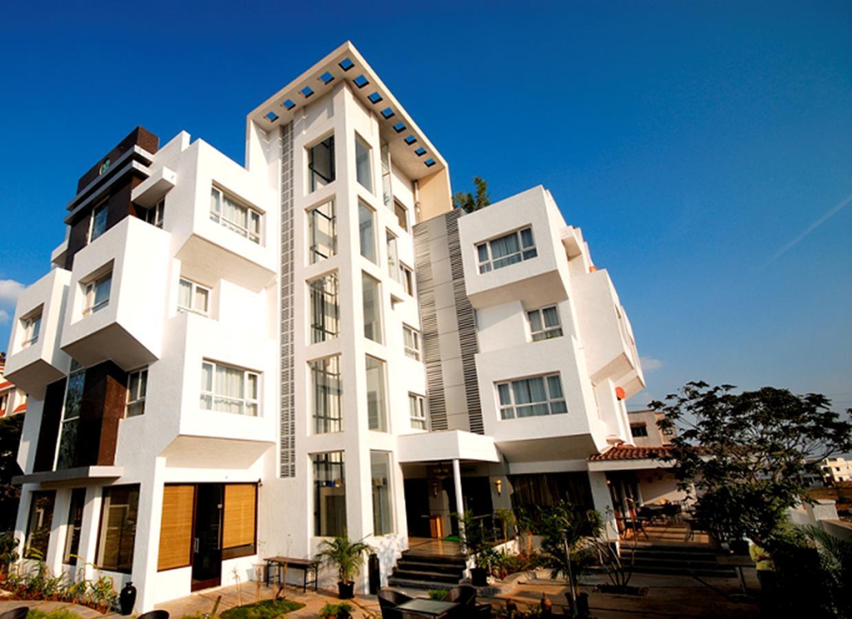 Click Hotel Nashik Esterno foto